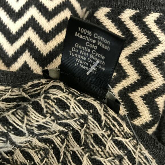 Ann Taylor Women's Chevron Open Front Sleeveless Cardigan Vest SM Black Duster - Picture 7 of 7